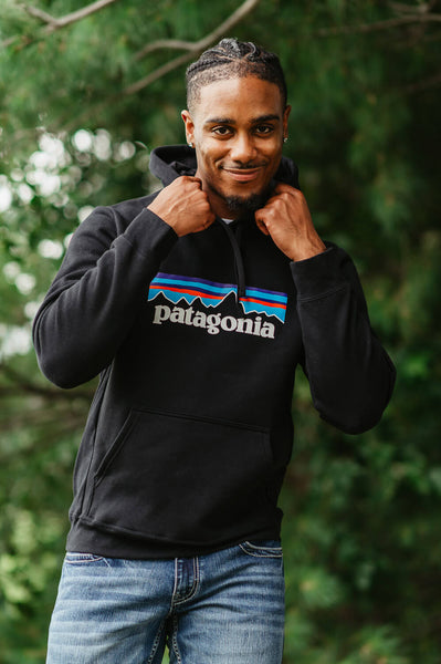 010-Canada-Patagonia-Black-Uprisal-Hoodie-All-Store-Buy-Lifestyles_grande.jpg Patagonia Men’s P-6 Logo Uprisal Hoodie in Black