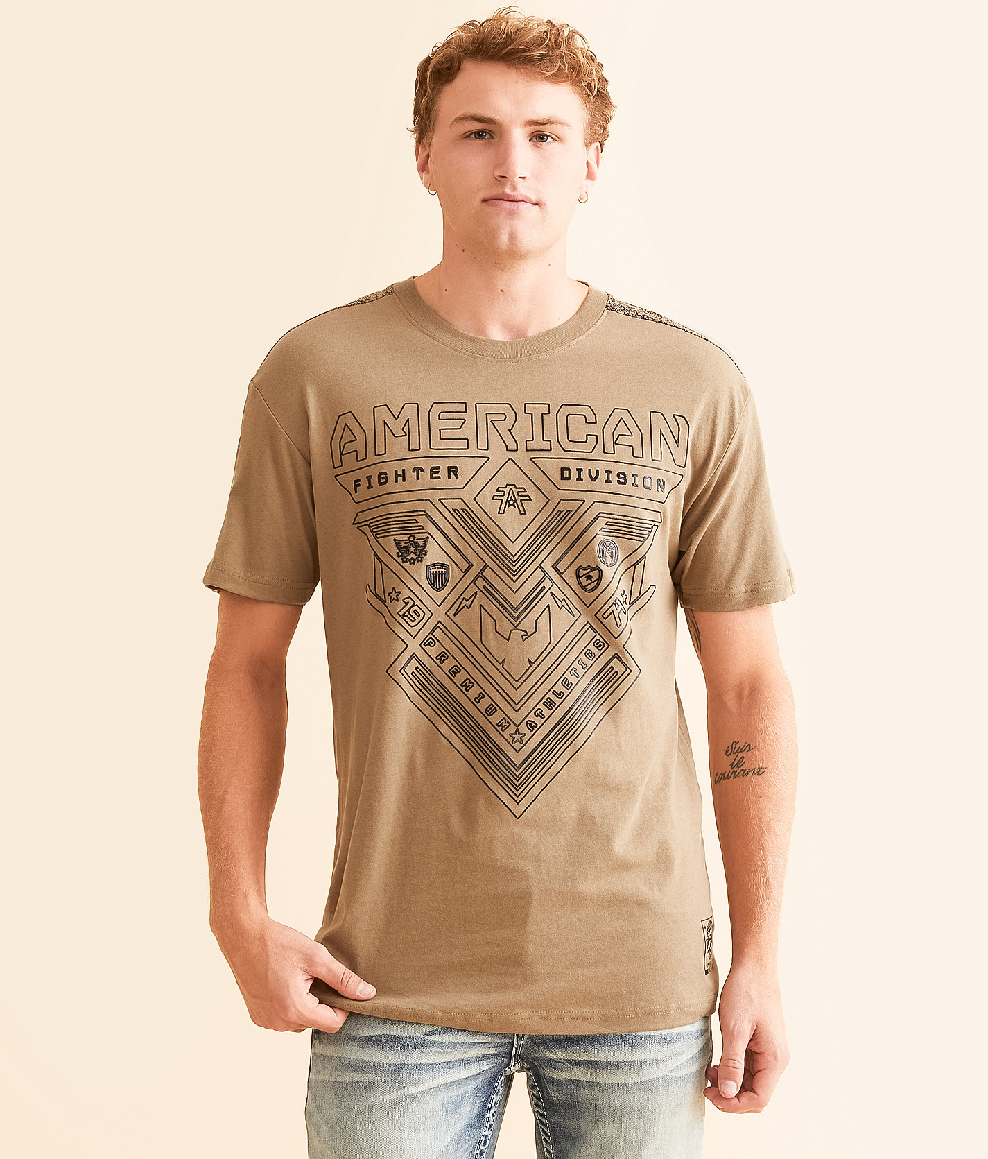 American Fighter Elmont T-Shirt - Men's T-Shirts in Elmwood