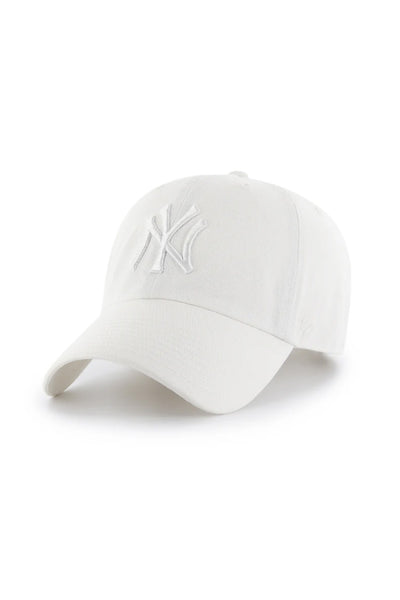 47-hat-yankees-white-hat-B-NLRGW17GW-I0-1_grande.jpg '47 New York Yankees Clean Up Hat in White