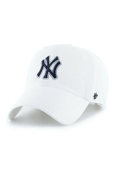 47-hats-white-yankees-silver-navy-B-RGW17GWS-WHB_grande.jpg '47 New York Yankees Clean Up Hat in White/Navy