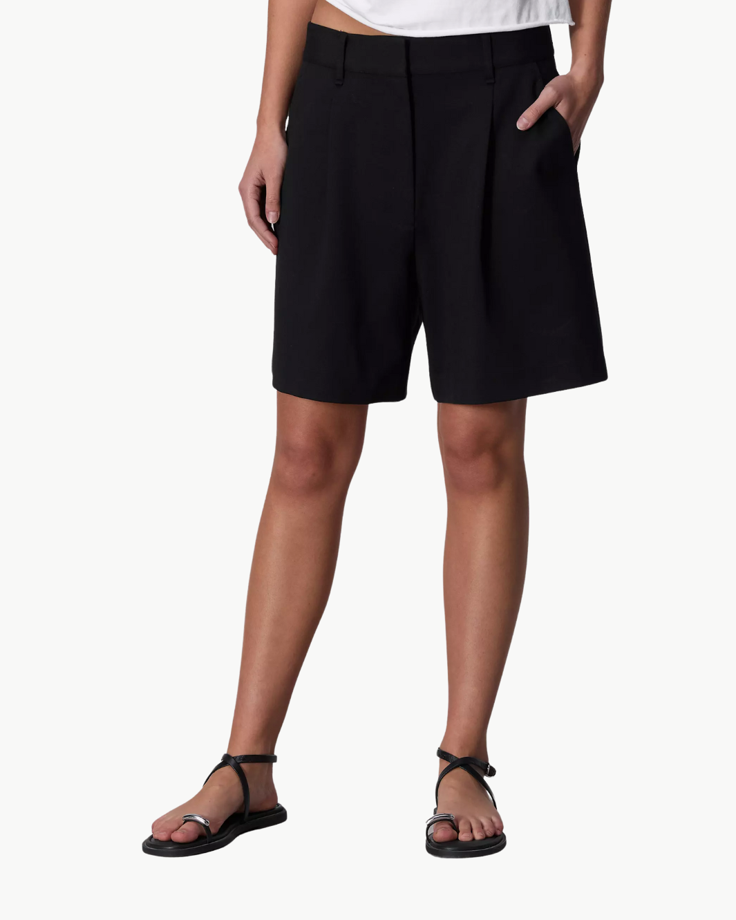 4_1a907d29-8aa8-4d26-b37f-48452febd8a1.png IRINA PONTE SHORT IN BLACK