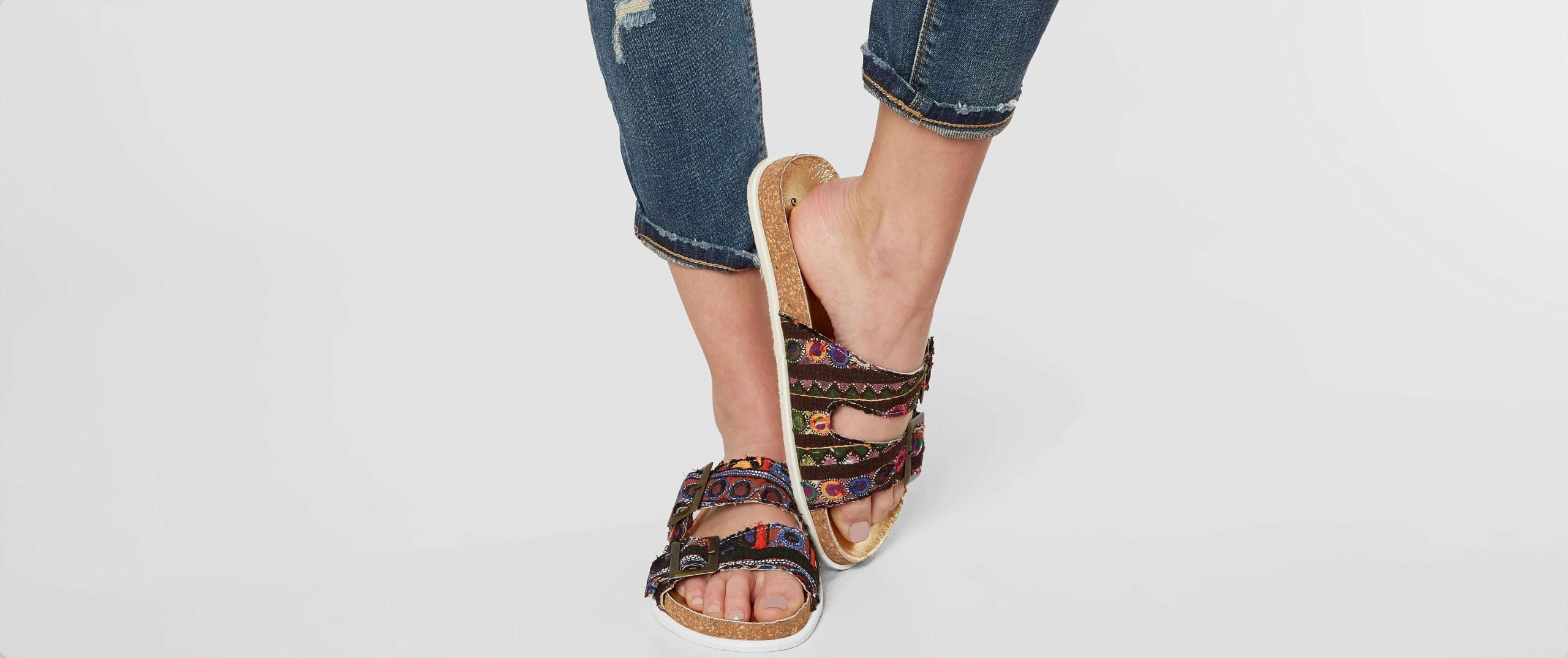585750f176f59ac907cd26dfb7f6f6a0v3.jpg Free People Bali Sandal - Women's Shoes in Red