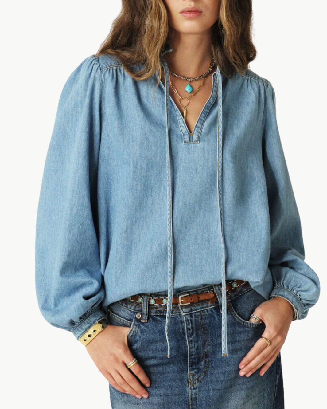 60129c0e23.png LOUISE SHIRT IN LIGHT USED BLUE