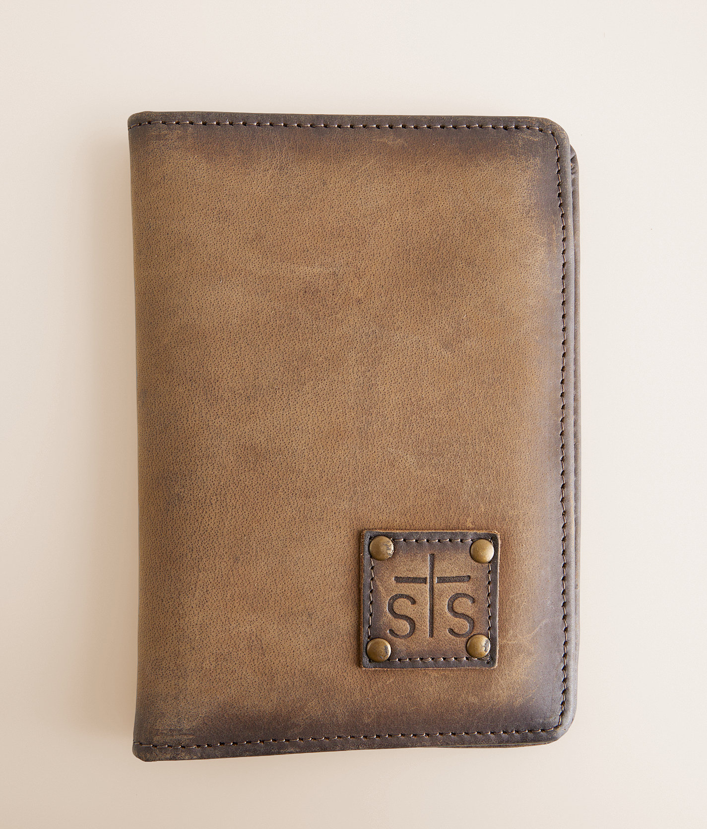 9450d9586ff203f2cbe9e0d43077bf84v3.jpg STS Magnetic Leather Wallet - Women's Bags & Wallets in Baroness