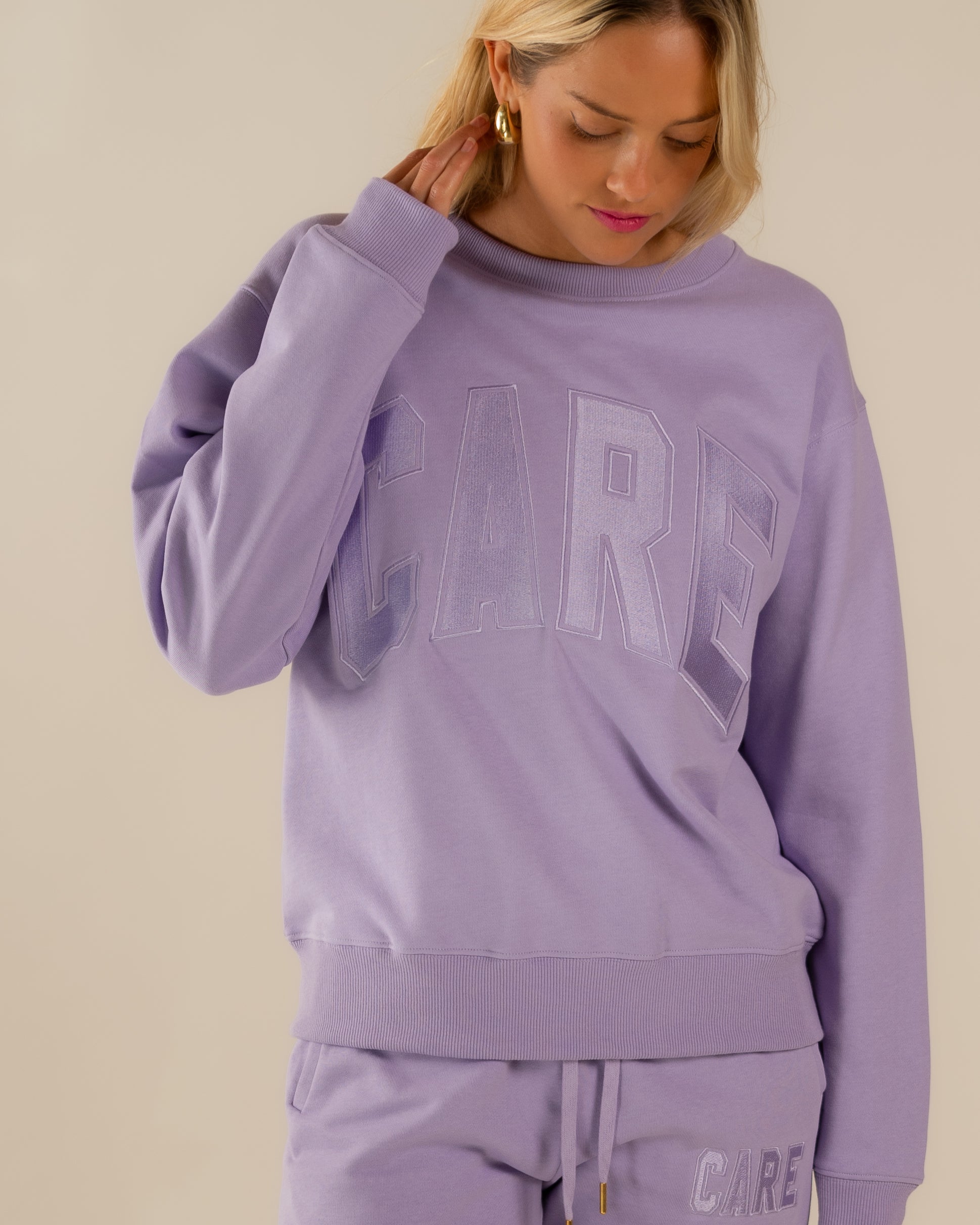 DSC05229-2.jpg 90’s Baggy CARE Crewneck - Lilac