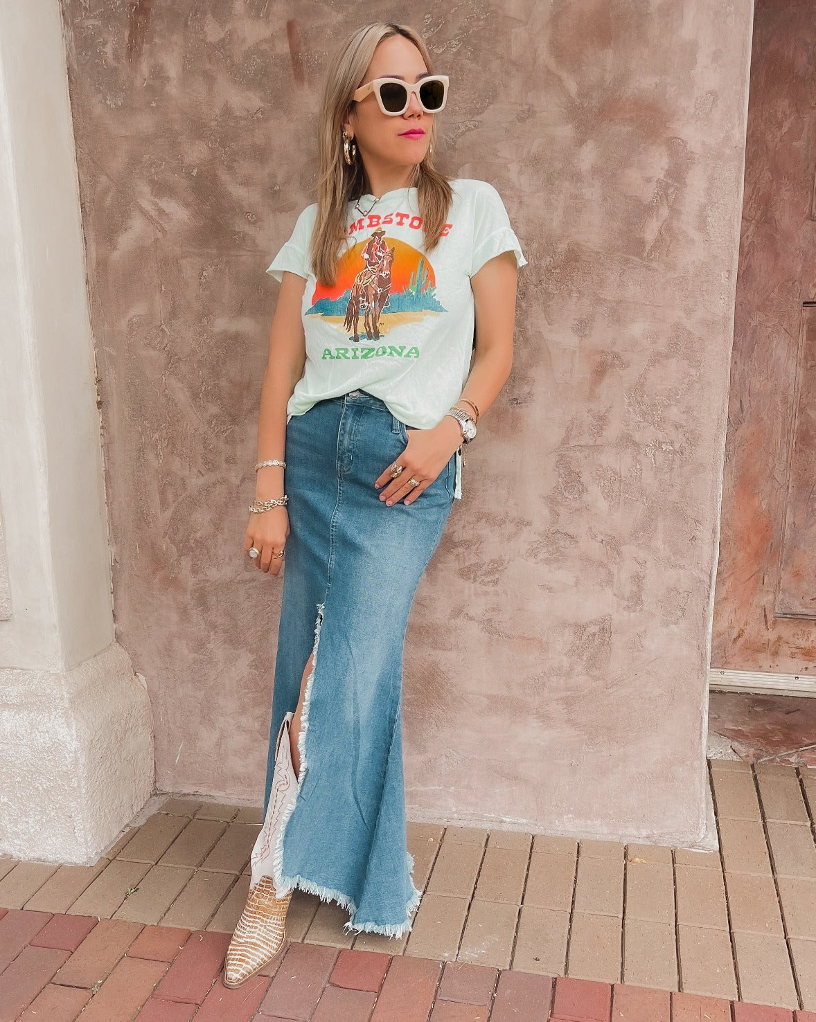 IMG_4401.jpg Arizona Vintage Tee