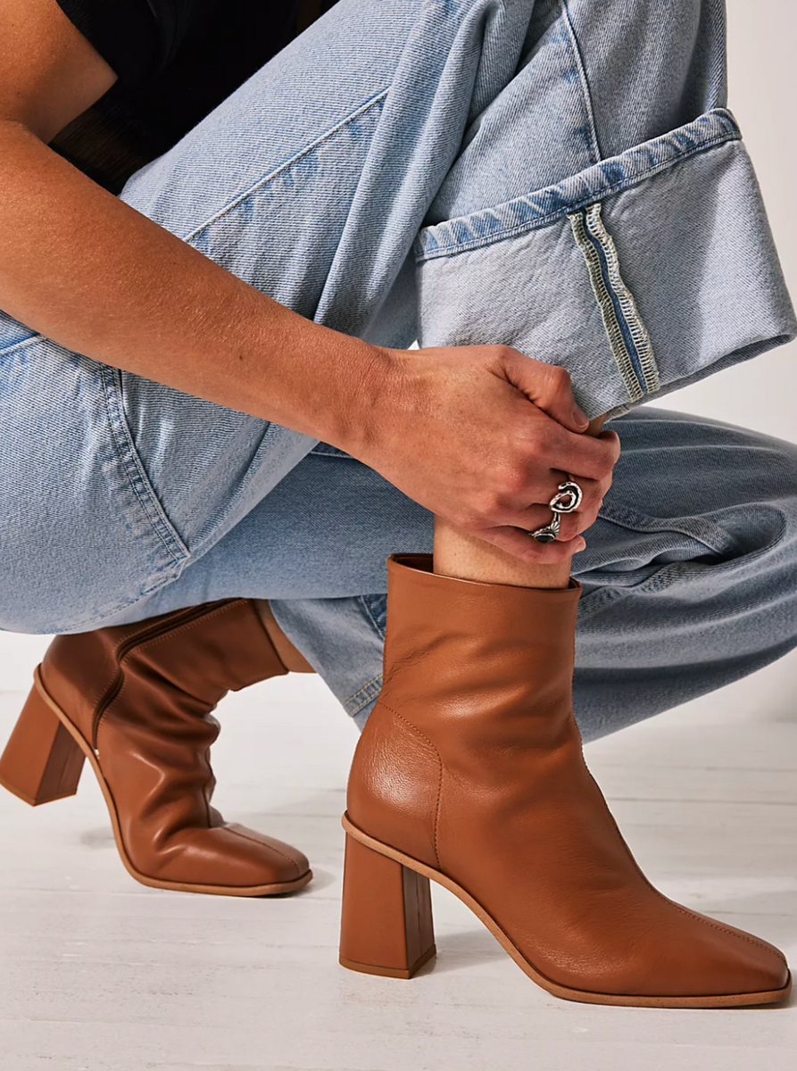 ScreenShot2023-08-18at11.38.41AM_1200x1200.png Free People Sienna Ankle Boot