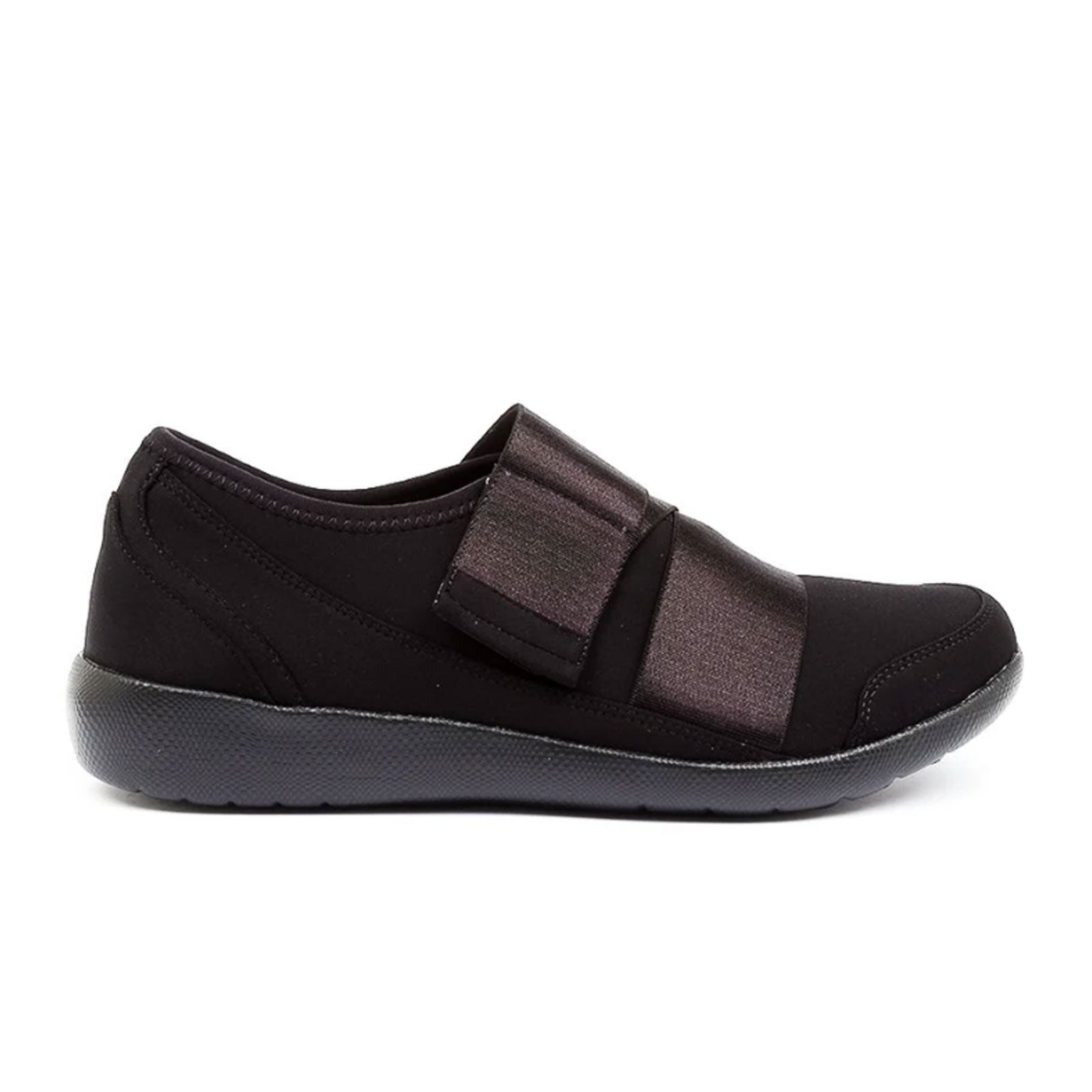 Ziera Urban Sneaker (Women) - Black/Black Sole