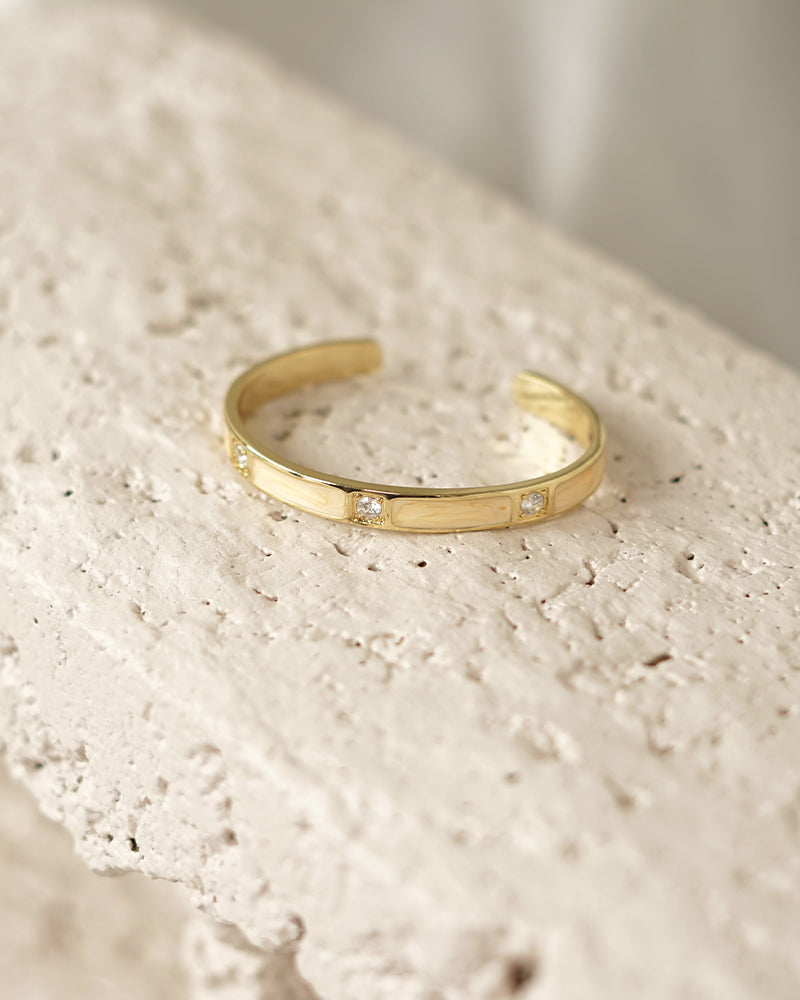 bracelet-gold3diamonds-1-2.jpg Harlow Cuff Bracelet