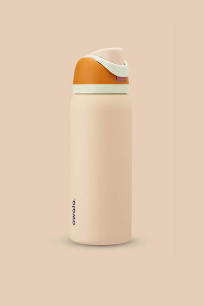 Owala FreeSip 32 oz Stainless Steel Water Bottle in Tan