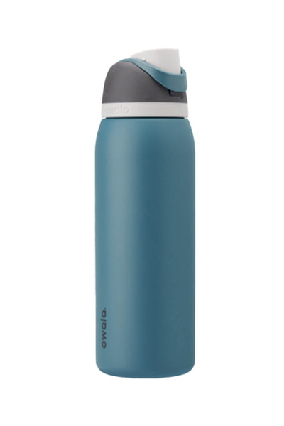 Owala FreeSip 40 oz Stainless Steel Water Bottle in Blue Oasis