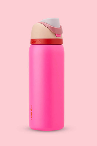 Owala FreeSip 32 oz Stainless Steel Water Bottle in Pink