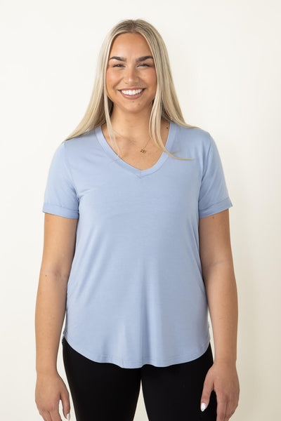 thread-and-suipply-recreation-t-shirt-women-light-denim-T1440LZMTS-LIGHTDENIM-1_grande.jpg Thread & Supply Recreation T-Shirt for Women in Light Blue
