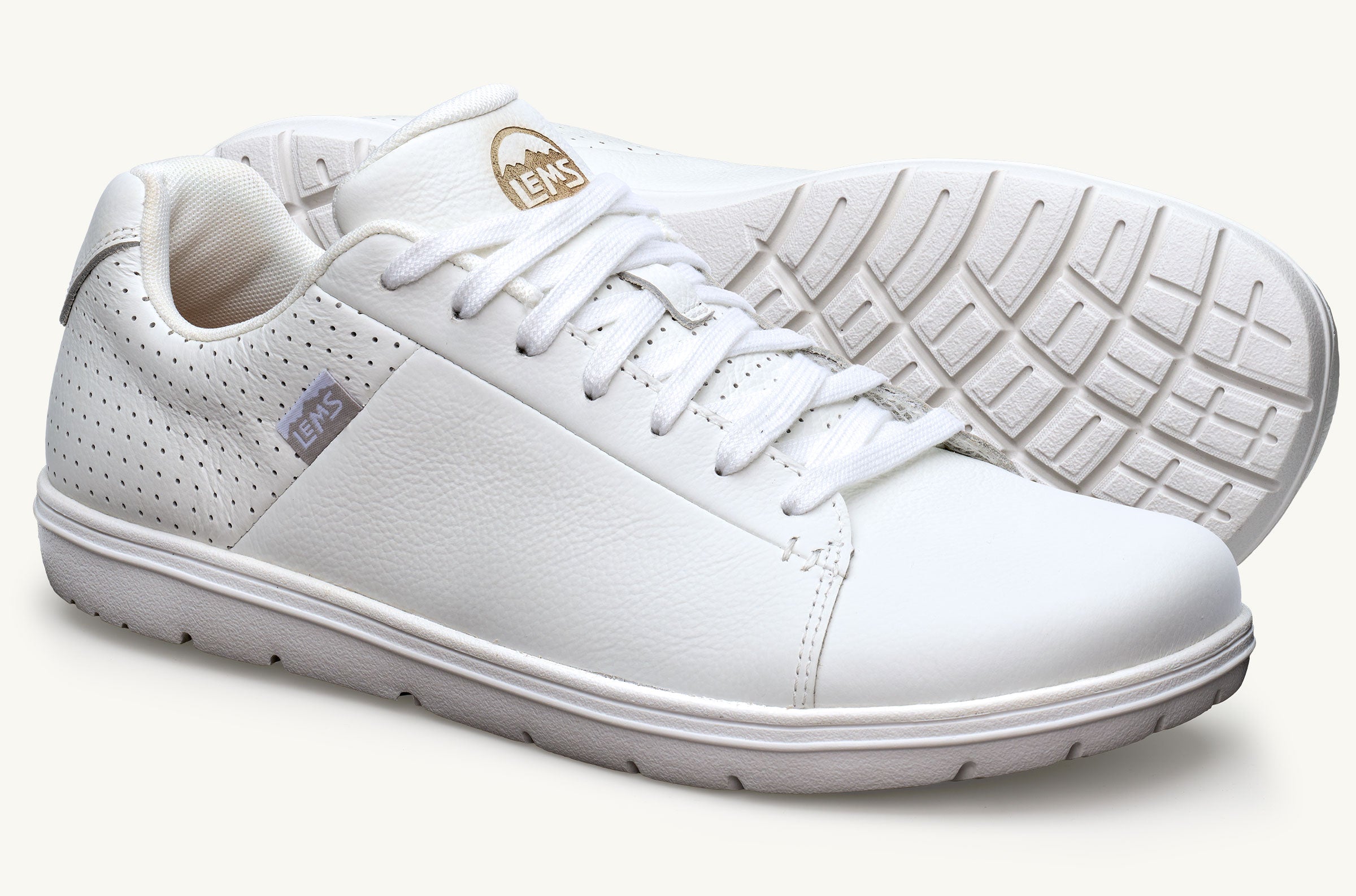 whiteout-3qtrpair_76561a21-3611-4317-a1d9-ca37d9c62682.jpg Women's Kourt